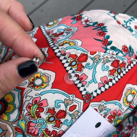 J.Crew Hypoallergenic Earrings - Picture 7 of 9